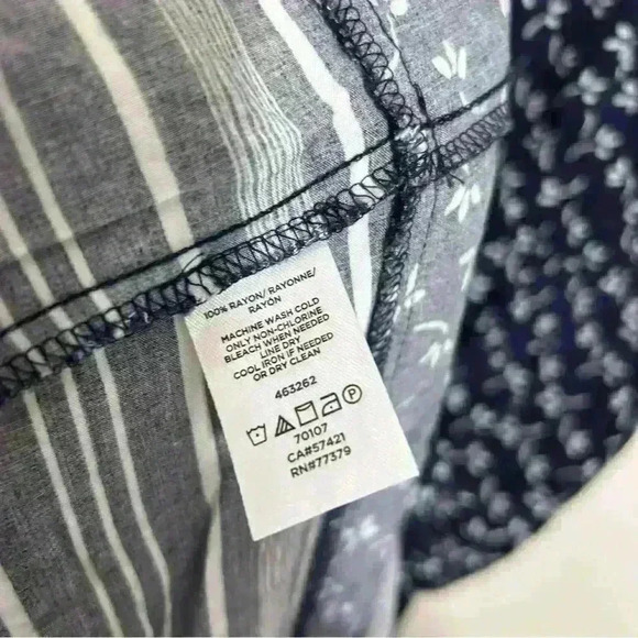 Loft Outlet Shift Dress Navy White Elastic Waist Sleeveless Stripes Floral MP - Picture 5 of 6